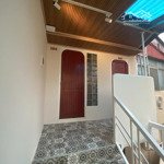 hàng hiếm- bán nhà thợ nhuộm sát đường 33m2x3t, kinh doanh homestay đỉnh, xu hướng -10 tỷ vnd.