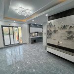 bán nhà khương trung, thanh xuân, 38m2 x 6t, thang máy, ô tô đỗ cửa, giá 8,4 tỷ