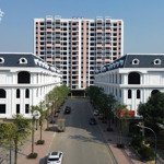 với số vốn1,5tỷ sở hữu shouphouse ngay dưới chân chung cư,kcn ngay đối diện,dòng tiền cho thuê đều