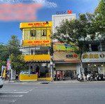 bán nhà 3 tầng mặt sông trần hưng đạo - view sông hàn đẳng cấp gía 21 tỷ lh 0389836262