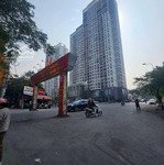 chính chủ bán nhà xuân la, tây hồ: 47m2; 3 tầng; giá 9,5 tỷ. vị trí đẹp, gần bãi gửi ô tô.