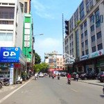 bán gấp căn hộ cc tại phố phương mai, đống đa, diện tích 70m2 với 2 ngủ, đủ nội thất, giá chỉ 2.7tỷ