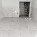 cho thuê mặt bằng 40m2 có gác lửng, giá 8 triệu tại 793 trần xuân soạn, tân hưng, quận 7, hcm