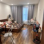 cho thuê phòng riêng trong căn hộ 3 pn, khu đô thị goldmark city