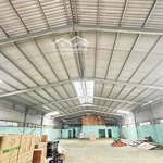 cho thuê xưởng mặt bằng 1000m2 giá 30 triệu/ , xe cont đường lê thị trung, thuận giao, thuận an