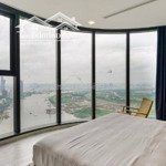 cần bán nhanh căn hộ vinhome bason,3 phòng ngủ vòng cung , view sông bitexco , chỉ 26 tỷ,sổ hồng !