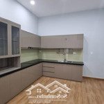 bán nhà 2 tầng đình phong phú, 90m2, 2 mặt hẻm 5m, giá 6.2 tỉ