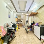 hiếm- bán nhà lĩnh nam hoàng mai, 33m2 5tầng, ôtô sát nhà, 20m ôtô tránh, chỉ 4.9 tỉ, lh 0904690958