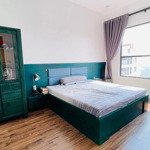 cần cho thuê căn hộ mizuki park 68m2 full nội thất giá 9.5 triệu hướng đông nam lh: 0936894308