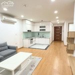 bán gấp căn hộ chung cư a6d nam trung yên.dt: 57m2.thiết kế 2pn - 1wc. giá: 3tỷ640.lh:0966.988.092.