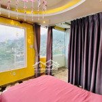 sang nhượng homestay mặt tiền đường 3/4, thuê 12tr6/tháng, giá sang 80tr. đầy đủ gpkd