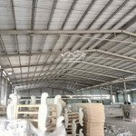 cho thuê kho xưởng 12.000m2.giấy tờ đầy đủ ,giá 2,5 usd/m2 .gần khu cn amata ,biên hòa ,đồng nai