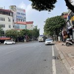 bán nhà ngô xuân quảng gia lâm, 40m2, 5 tầng, 8.3 tỷ, ngõ thông ôtô chạy vòng quanh.