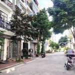 nhà đẹp phân lô vạn phúc, thang máy, nội thất tiền tỷ, giá ngon bổ rẻ