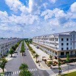 tin được hông , nhà phố thương mại dịch vụ vinhomes grand park giá 20,2 tỷ giá tốt nhất chủ đầu tư