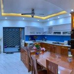 bán nhà mặt phố kdt vạn phúc city quốc lộ 13, 18,5 tỷ nhà như hình, 107,5m2, nội thất cao cấp