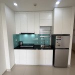 cho thuê căn hộ 38m2 giá 10.5tr đầy đủ nội thất sunrise city lh : 0906233195