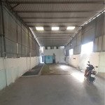 bán kho nhà xưởng. dt, 200m2. f, thạnh lộc. đường xe tải thông. q,12. cao 2 tầng. giá 4xtỷ.