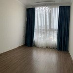 chuyên cho thuê 2 pn 70m2 2p 2wc - giá 9,5 - 10 triệu view thoáng nội thất mới 0916 65 1239