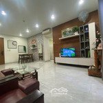 cho thuê căn hộ krista 3pn dt 102m2 giá 15tr nhà full nội thất lh xem nhà: 0938658818 nhung