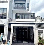 siêu phẩm nhà ngay đặng văn ngữ, phường 10, phú nhuận - giá:4tỷ820/71,5m2. 2 tầng xây dựng kiên cố