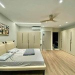 bán nhà quan hoa, cầu giấy,dt:60m2x5t,mt: 4.2m, gara oto, kinh doanh, hơn 14 tỷ.