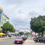 cơ hội vàng: sở hữu ngay nhà 2 mặt tiền đường dã tượng, nha trang cạnh highland , phố ngân hàng .