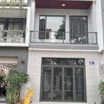 nhà mặt phố tại nguyễn thị hoa, 4,2 tỷ, 90m2, chính chủ giá tốt