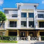 chỉ 1 căn duy nhất nhà phố 2 mt verosa park cách the global city 3 phút giá tốt nhất thị trường