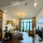 cần cho thuê căn góc 3pn + 1 kho rộng 135m2 view sông hồng tại sun ancora lương yên