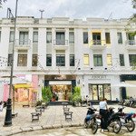 shophouse vincom đã hoàn thiện đang cho thuê có dòng tiền. giá 14,7 tỷ. lh 0963217212