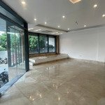 cho thuê tầng 1 kinh doanh tốt 25 triệu vnd, 100m2, giá ưu đãi, view đẹp vỉa hè rộng