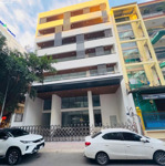 hàng hiếm nhà mặt tiền nguyễn thị nhỏ p15 q11, dt: 8,1x17m, hđt: 80tr , 4tầng thang máy, giá: 29tỷ