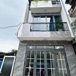 nhà mới 3tầng*38m2, ôtô đỗ cửa, có khu vui chơi trẻ em, gần chợ, trường, điểm bus, ngay đồng mai