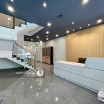 cho thuê (hầm + trệt + 2 lầu) 250m2 ở vạn phúc, có hầm xe rộng, thang máy, máy lạnh. giá chỉ 25 tr