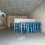 rẻ đẹp! cho thuê kho mặt bằng nhà bè , dt 1200m2 mặt tiền có showroom