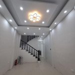 chính chủ bán nhà khúc thừa dụ cầu giấy 20m ra ô tô ngõ rộng 40m x 4m x 4 ngủ giá 7.9 tỷ có tl sâu