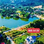 tôi cần bán gấp lô đất 95m2 full thổ cư view hồ. gần tổ hợp y tế tw và khu công nghệ cao hòa lạc