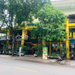 giá quá rẻ ! cho thuê nhà mặt phố giải phóng 460m2 mặt tiền 30m hợp showroom, nhà hàng, nhà sách