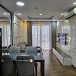 hùng vương plaza quận 5, thiết kế 3pn 130m2 giá 20 triệu/th ở liền lh 0906726908