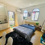 penthouse ban công studio nguyễn hữu cảnh full nội thất