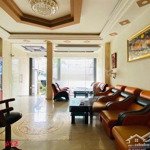 bán hotel đang kinh doanh kdc d2d, có thang máy 6m x 22m chỉ 19 tỷ