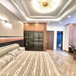 nhà phố vương thừa vũ, 6 tầng thang máy, ô tô tránh, 52m2, nội thất đẹp, giá 15.9 tỷ lh: 0982064048