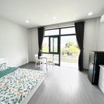 cho thuê căn hộ studio ban công view bờ kè, rộng 40m2 tại hoàng sa, q3, đẹp xuất sắc