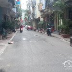 chính chủ bán nhà ngọc lâm đẹp ngay vườn hoa , hồ 46m , 5 tầng . ô tô tránh nhau .13,8 tỷ