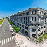 lô góc do9- view vườn hoa, trung tâm thương mại giá 2,7 tỷ - sẵn sổ