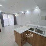 bán cc midtown phú mỹ hưng, 7,5 tỷ, 80m2, 2pn + 2wc, uy tín