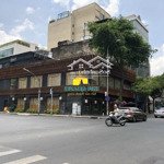 cn ngộp bank ,góc 2 mặt tiền view hai bà trưng quận 1,dt:5x20m 5 tầng hđt 100 triệu giá chỉ 26 tỷ