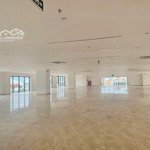 cho thuê văn phòng sàn 1.100m2, giá thuê: 312.000đ/m2, hầm xe cực rộng, lh: office danang