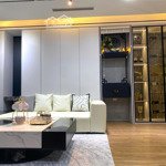 em thủy ct1a bán căn 135m2,3pn trục hoa hậu,bancon đông nam,giá tốt tại iris garden,lh 0977,839,302